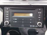 純正CD付FM/AMラジオデッキ搭載ですね。全国統一のワイド保証付。もちろん全国納車可能です。