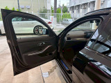 BMW Premium Selection 調布/〒182-0015東京都調布市八雲台2-14-1/TEL.042-426-1166/営業時間:10:00-18:00