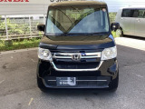 お客様に安全で快適なカーライフをお送りいただくために、中古車にも高いレベルの品質基準を設け、その基準に従って、全ての中古車について納車前整備を実施しています。