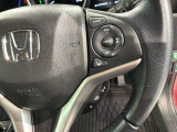クルーズコントロールを装備しています。高速道路などで一定の速度で走ってくれるので運転が楽ですよ!速度を設定できますので、スピードの出しすぎにも注意できます。
