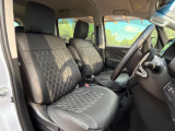 運転席シート廻りは使用感も少なく、良好な状態となっています。丁寧に使われていたことがよくわかりますね。
