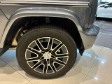 車両は屋内展示しておりますので天候に関係なくごゆっくりコンディションご確認頂けます。車両を倉庫へ保管している場合が御座いますのでご来店前に在庫確認頂けると幸いです。TEL072-784-8800