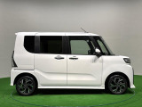 ドアは約90度に開くので荷物も積み込みやすく、乗り降りもしやすい♪ ロングドライブも快適に過ごせる工夫がいっぱいです♪♪