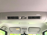 【サーキュレーター】エアコンの風を後部座席まで届けてくれ、広い車内空間でも素早く快適な温度になります♪真夏や真冬に便利な機能です。