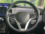 【純正革巻きステアリング】上質な革を使用することで、手にしっかり馴染みとても運転しやすいハンドルです♪