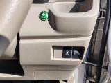 写真を見て気になった方、お気軽にお電話ください!TEL:0078-6003-001456(携帯:080-9426-0071)当店の他の在庫も、是非ご確認ください!https://www.carsensor.net/shop/niigata/324470001/stocklist/