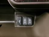 ●充電用USBジャック(急速充電対応タイプ2個付)