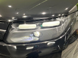 【LEDヘッドライト】悪天候や夜間走行時も良好な視界を確保し安心して運転できる高輝度LEDヘッドライトを装備!点灯速度が早く、消費電力も抑えられていあだぷ