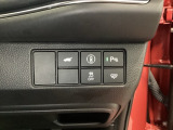 運転席から操作しやすい各種スイッチ