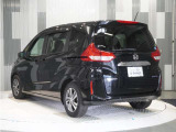色々なお店で販売しているHonda車ですが、アフターサービスも全てお任せ頂けるのは「HondaCars正規販売店」だけ!ご納車後もお住まいの地域の販売店にて アフターサービスをお任せいただけます。