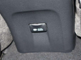 100V/1500W電源ソケットが有ります。