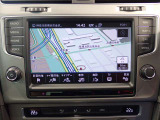 Volkswagen純正インフォテイメントシステムDiscoverPro、8インチスクリーンナビゲーション装着!