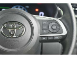 レーダークルーズコントロール付きです。車速に応じて追従支援してくれるので、ロングドライブも快適です。詳細は販売店スタッフまでおたずねください。