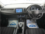 とても握りやすいステアリング!運転手の気持ちがそのまま伝わるかのような反応をしてくれます!小物入れや各ボタンの配置にこだわり、とても使いやすいです !視認性も良好なのでロングドライブもお任せ下さい!