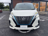 セレナ 1.2 e-POWER ハイウェイスターV 
