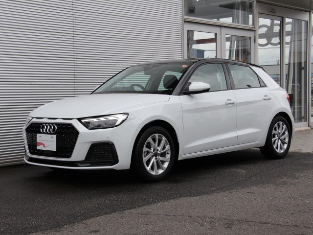 A1スポーツバック 25 TFSI アドバンスド 