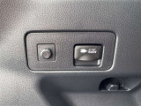 AC100V/1500Wアクセサリーコンセント付き☆