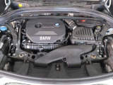 安心のBMW認定中古車は100項目の箇所を徹底的にチェック致します。機械的な箇所や電気系、コンピューターなどをご納車前に点検し、交換基準に達した部品は全て新品に修理返品した後にご納車致します。