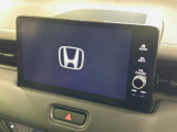 【純正9型ナビ】人気の純正ナビを装備。オーディオ機能も充実しており、Bluetooth接続すればお持ちのスマホやMP3プレイヤーの音楽を再生可能!毎日の運転がさらに楽しくなります
