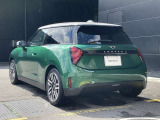 長期にわたる保証を実現。2年間のMINI NEXT保証と延長保証(別途費用)を合わせて最大4年間の保証。万一の故障に長期に備えることができ、ご安心してお乗り頂けます。