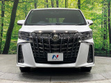弊社では、全車『修復歴なし』のお車のみ取り扱っております。専任バイヤーによる厳選した仕入れの後、入庫後の車両チェックを行い、ネクステージが認定した高品質な中古車をご提供しております。