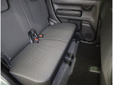 実は後席が意外と広いハスラー!シートを倒せば広い荷室に早変わりです!