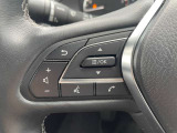 ステアリングのスイッチでオーディオの調節ができちゃう優れもの!