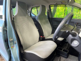 運転席シート廻りは使用感も少なく、良好な状態となっています。丁寧に使われていたことがよくわかりますね。