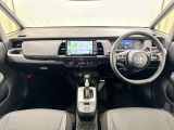 いつでも気持ちよく運転できて、使い勝手のいい収納や体をケアするシート、細部にまでこだわったインテリア♪
