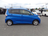 お車は買って終わりではありません。なぜなら車は壊れないという事がないからです。「安さ」だけでなく「安心」=購入後の点検・修理・トラブル対応こそ私達の強みです。