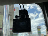 ◆ドライブレコーダー◆万一、事故に遭遇した時など、品質の高い映像と音声で運転の記録をしてくれます。