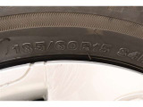 185/60R15    車両装着タイヤサイズです。 タイヤのご相談もトヨタモビリティ石川にお任せください