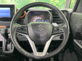 【純正革巻きステアリング】上質な革を使用することで、手にしっかり馴染みとても運転しやすいハンドルです♪