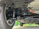 お車を安心してお乗りいただく為には、足回りの定期点検が欠かせません。サービスサポート(有償保証)では無料点検もご提供しており、安心のカーライフをお過ごしいただけるサポート体制が整っています。