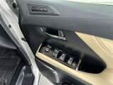 運転席のパワーシートはメモリー機能付き