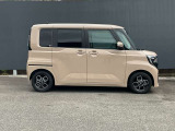 お客さまのカーライフを「高品質」と「安心」のサービスでサポートいたします。全国どこでも、お届けします