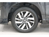 タイヤサイズ(165/65R14)です。