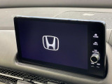 【純正9型ナビ】人気の純正ナビを装備しております。ナビの使いやすさはもちろん、オーディオ機能も充実!キャンプや旅行はもちろん、通勤や買い物など普段のドライブも楽しくなるはず♪