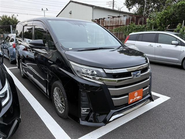 ノア 1.8 ハイブリッド Si 禁煙車 後席モニター
