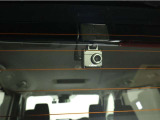 リヤ用ドライブレコーダー装備!これがあれば、相手方が危険運転をしてきた場合などでも客観的に証明でき、事故や事件の直接的な証拠の確保にも生り得ます。