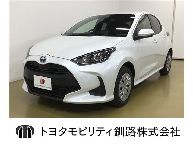 ヤリス 1.5 ハイブリッド X E-Four 4WD 