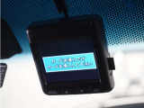 ◆ドライブレコーダー◆映像・音声などを記録する自動車用の装置です。 もしもの事故の際の記録はもちろん、旅行の際の思い出としてドライブの映像を楽しむことができます。