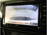 バックガイドモニターで、後方を確認しながら安心して駐車することができます。運転初心者も熟練者も必須の機能ですよ!