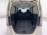 【ご納車前整備付】ご成約からご納車までの間に、系列整備工場にて、法定12ヶ月点検または車検整備を実施致します!必要消耗品はもちろん交換しますのでご安心下さい。整備代や消耗品代は車両本体価格に含まれます