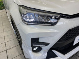 【純正17インチアルミホイール】外観にマッチした純正アルミホイールを装着しております。各種社外アルミホイールや、スタッドレスタイヤも取扱いしております。是非ご相談ください♪