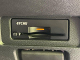【ETC】高速道路の料金所をストレスなく通過!話題のスポットやサービスエリアに多い「スマートIC」利用時は必須のアイテムです。当店でセットアップを実施、ご納車当日からすぐにご利用いただけます!