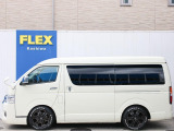 メーカーオプション パワースライドドア完備!!