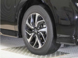 認定中古車では、厳しいHonda認定基準をクリアした厳選されたHonda認定中古車のみ、取り扱っております。「ご購入前の安心」「納車後の信頼」を車両と一緒に提供しております。