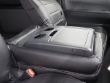 【新車/ハイエースバンDX/GL-パッケージ/ディーゼルターボ2.8L】ベッドキッド装着済み♪【全国納車可能】