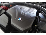 エンジンに定評のあるBMW、そのエンジンはパワフル&エコ&官能性を実現 お問合せ 無料ダイヤル 0078-6002-613077迄お待ちしております。大阪府吹田市芳野町5-55 毎水曜、第二・第三火曜日定休 10:00〜18:00